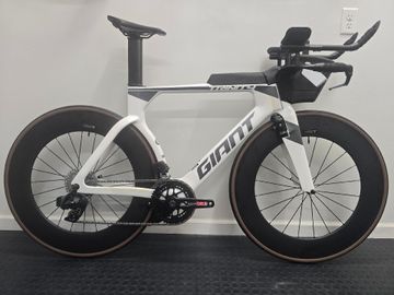 Used Giant Trinity, Advanced Pro 1 2022 2022 Road & Gravel, White — image 1 of 18