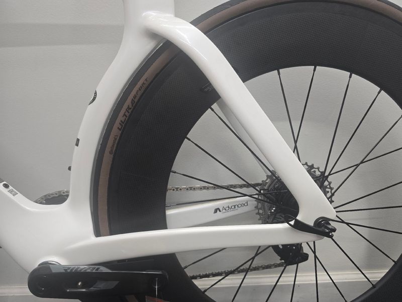 Used Giant Trinity, Advanced Pro 1 2022 2022 Road & Gravel, White — image 14 of 18