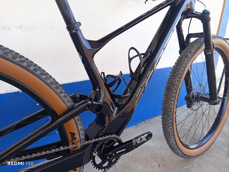 Tweedehands Scott Spark RC Comp 2024 2024 Mountainbike — afbeelding 5 van 12