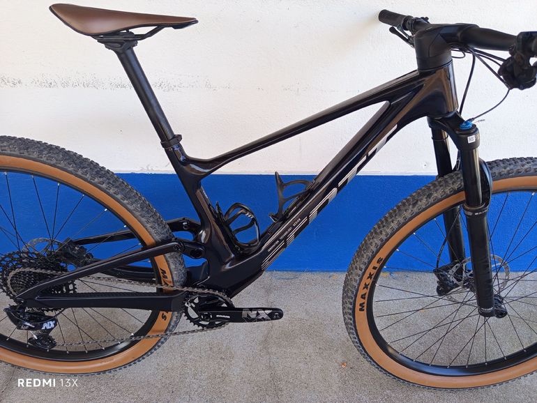 Tweedehands Scott Spark RC Comp 2024 2024 Mountainbike — afbeelding 11 van 12