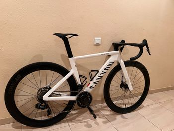 Używany Canyon Aeroad CF SLX 7 AXS 2027 2027 Road & Gravel