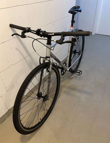 Brugt Cinelli TUTTO PLUS SILVER BOOTLEG 2024 2024 Urban — billede 2 af 3