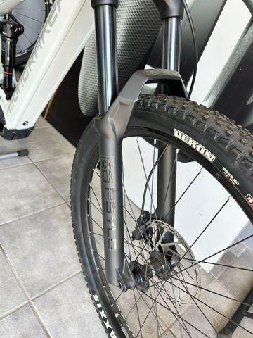 Brugt Mondraker CHASER 750 2025 2025 Mountainbike — billede 4 af 5