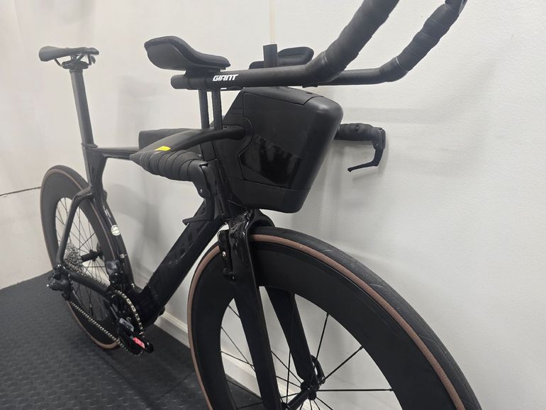 Used Giant Trinity, Advanced Pro 1 2022 2022 Road & Gravel, Black — image 9 of 18