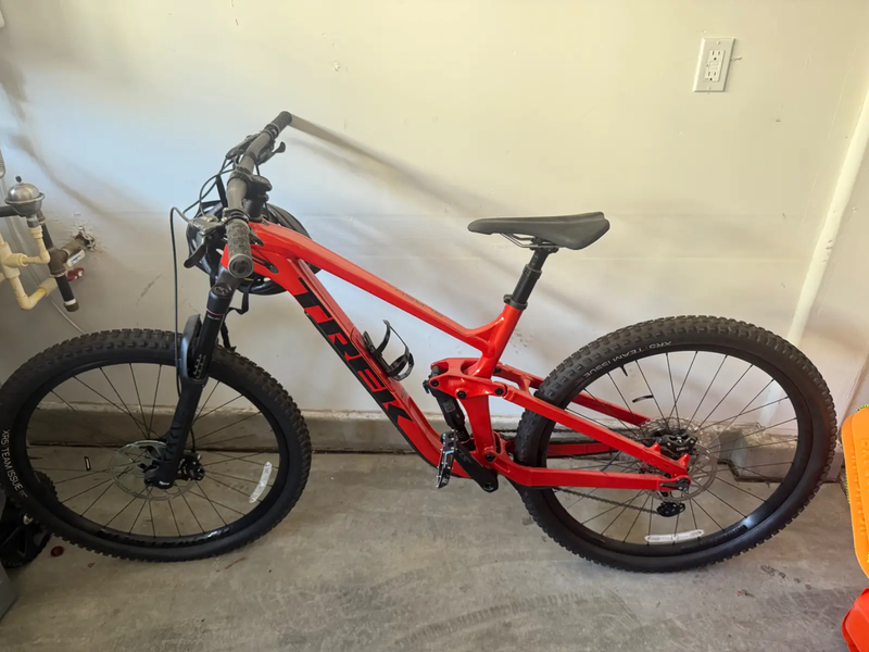 Used Trek Slash 7 Gen 5 2023 2023 MTB