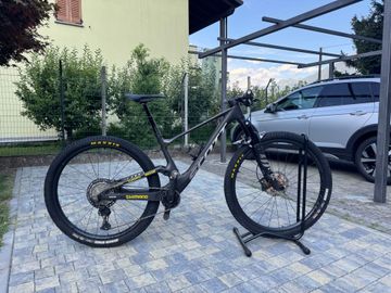 Used Scott Spark RC Team 2022 2022 Mountainbike, Black, 29 — image 8 of 9