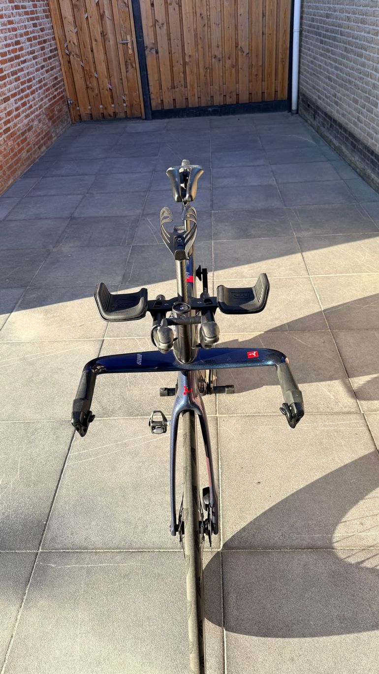 Použité Argon 18 E119 SRAM Force eTap AXS 2024 Road & Gravel — obrázek 15 z 16