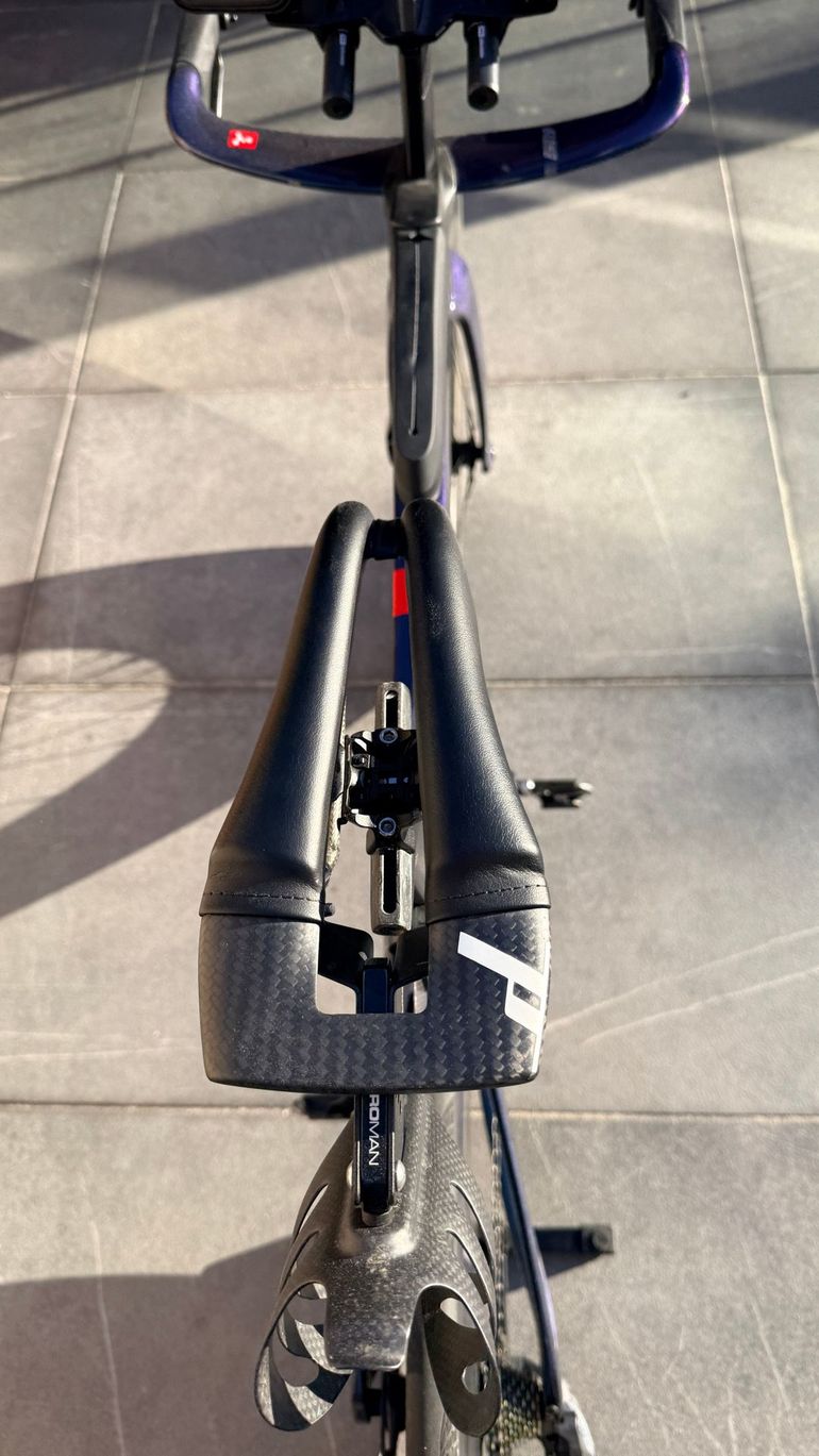Použité Argon 18 E119 SRAM Force eTap AXS 2024 Road & Gravel — obrázek 9 z 16