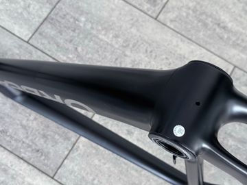 Použité Orbea Orca OMX Frameset 2024 Road & Gravel — obrázek 14 z 14
