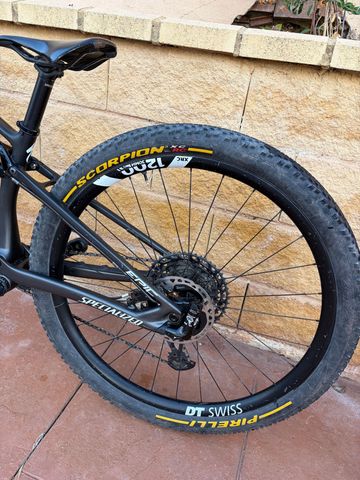 Used Specialized Epic Expert 2022 2022 Mountainbike, Black — image 9 of 10