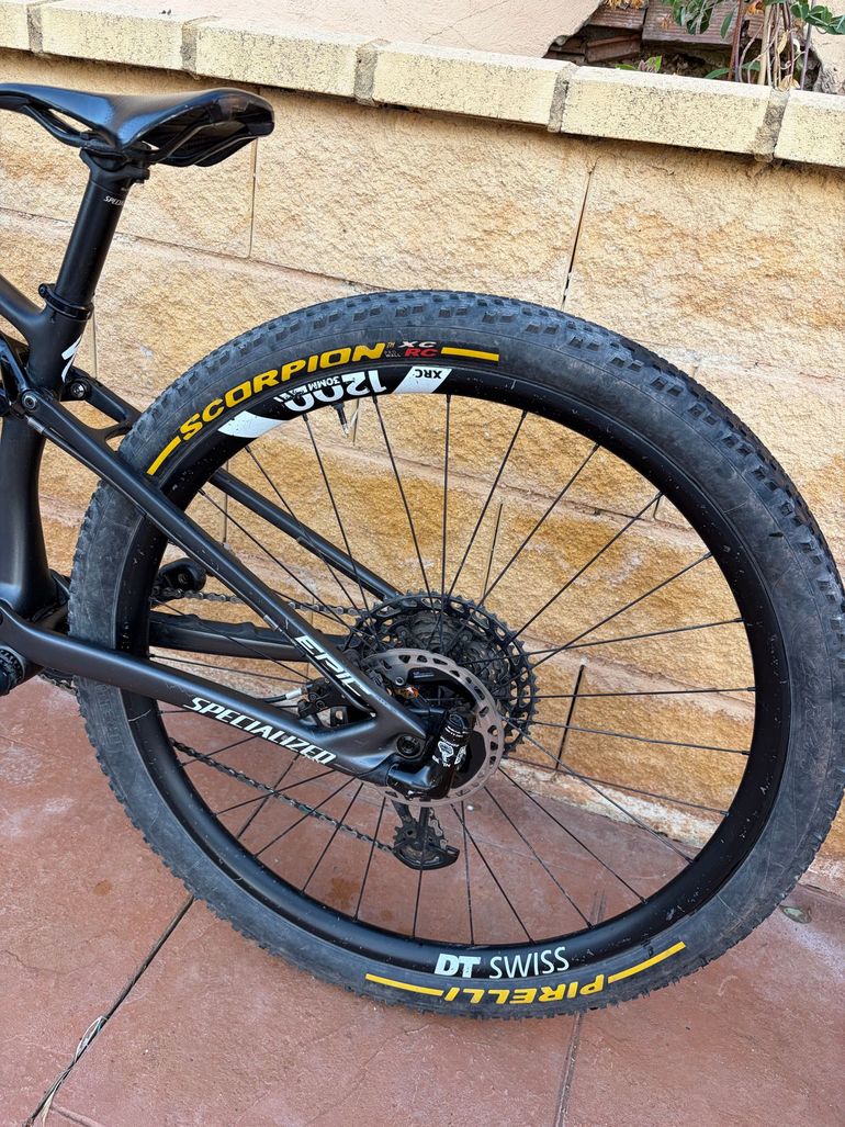 Tweedehands Specialized Epic Expert 2022 2022 Mountainbike — afbeelding 9 van 10