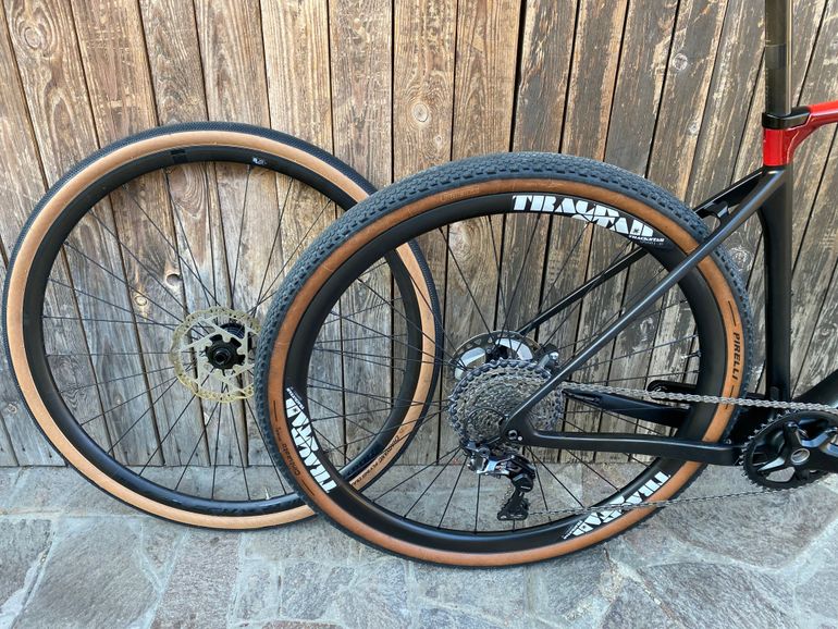 Brugt CUBE NUROAD C:62 PRO 2021 2021 Road & Gravel — billede 4 af 10