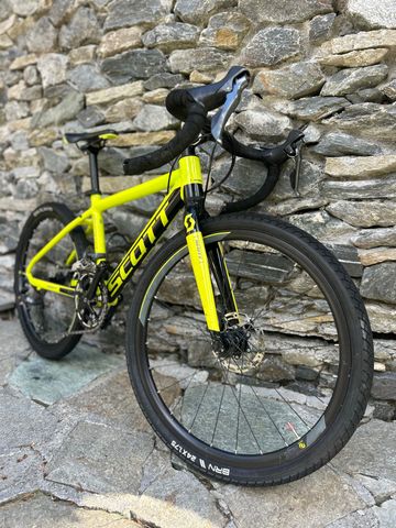 Brugt Scoot Custom Shimano Claris 2018 Road & Gravel — billede 2 af 5