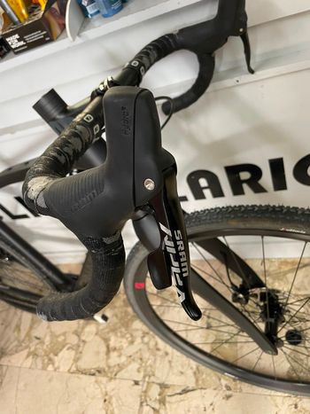 Pinarello Granger X5 Disc 2024 2024 Road & Gravel usato, Nero — immagine 6 di 9