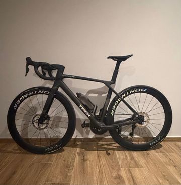 Tweedehands Trek Madone SLR 7 Gen 8 2025 2025 Road & Gravel