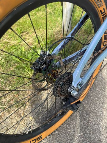 Used Specialized P.Slope 2018 2018 Mountainbike, Purple — image 4 of 9