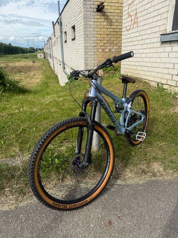 Used Specialized P.Slope 2018 2018 Mountainbike, Purple — image 9 of 9
