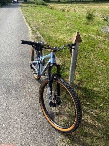 Used Specialized P.Slope 2018 2018 Mountainbike, Purple — image 7 of 9