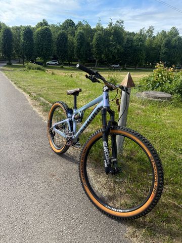 Used Specialized P.Slope 2018 2018 Mountainbike, Purple — image 8 of 9