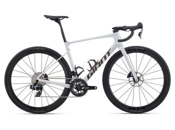 Used Giant Defy Advanced Pro 1 2026 2026 Road & Gravel