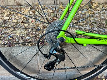 Cannondale CAAD Optimo Tiagra 2019 2019 Road & Gravel usato, Verde — immagine 4 di 7