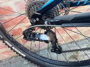 Used Specialized Enduro Comp 29 2015 2015 Mountainbike, Blue, 29 — image 9 of 11