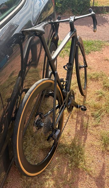 Used Specialized SL7 2025 Road & Gravel, Black — image 2 of 3