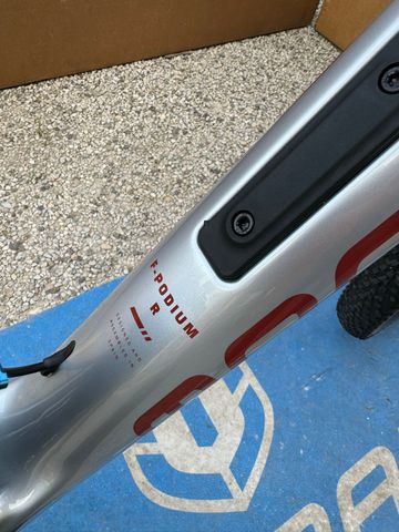 Used Mondraker F-podium Sram Eagle Transmission GX 2025 Mountainbike, Light Gray — image 3 of 6