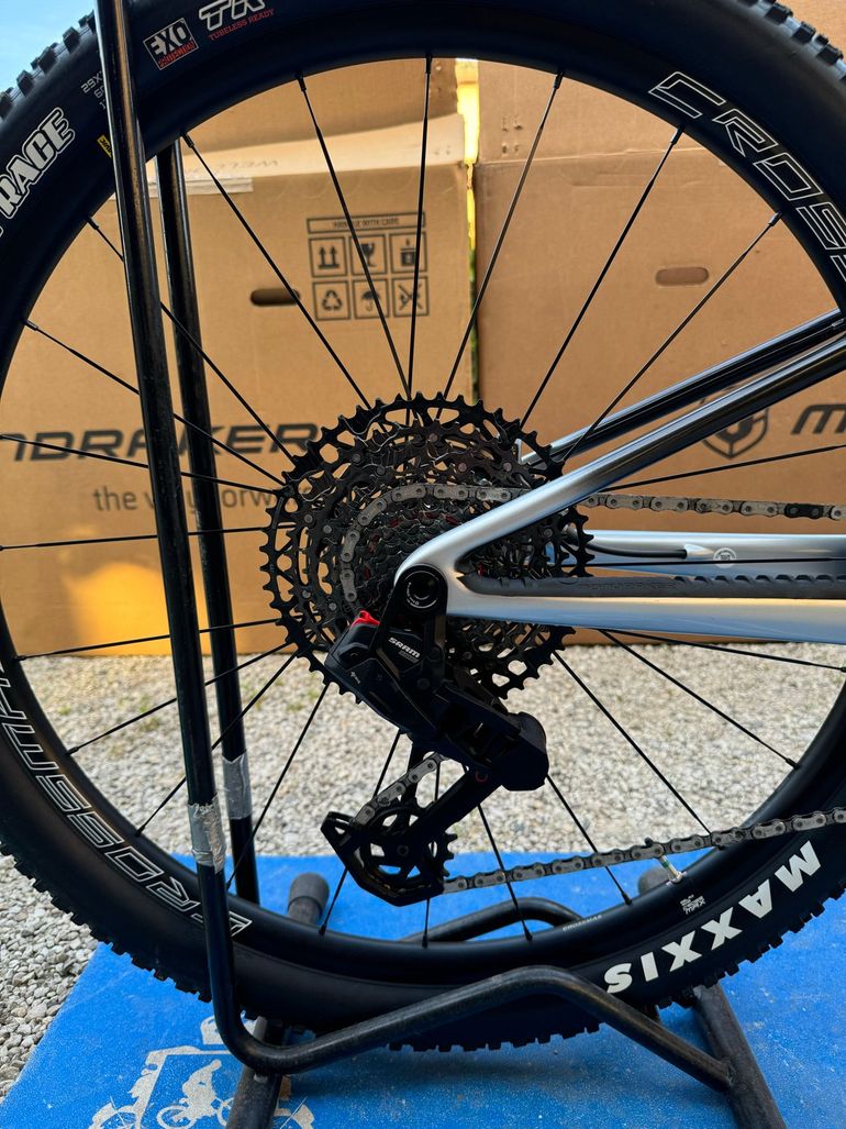 Używany Mondraker F-podium Sram Eagle Transmission GX 2025 Mountainbike — zdjęcie 5 z 6