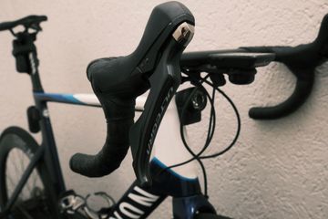 Używany Canyon Aeroad CF SL 8 Disc 2023 2023 Road & Gravel — zdjęcie 10 z 19