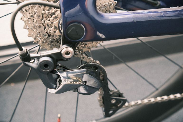 Używany Canyon Aeroad CF SL 8 Disc 2023 2023 Road & Gravel — zdjęcie 8 z 19