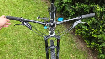 Used Mondraker RAZE 2023 2023 Mountainbike, White, 29 — image 9 of 12