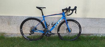 Tweedehands CUBE ATTAIN GTC SL 2023 2023 Road & Gravel