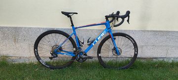 CUBE ATTAIN GTC SL 2023 2023 Road & Gravel usato, Blu — immagine 1 di 12