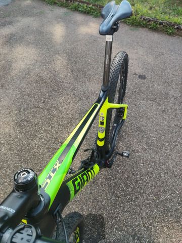 Used Giant XTC Advanced 29 3 2018 2018 Mountainbike, Green, 29 — image 5 of 7