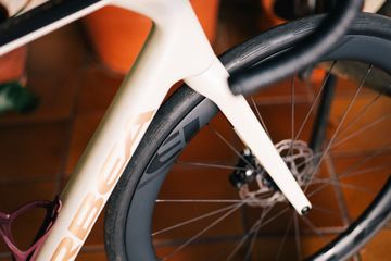 Used Orbea ORCA M30 2025 2025 Road & Gravel, White — image 2 of 18