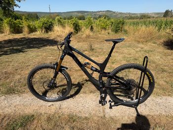 Gebrauchtes Canyon Torque CF 9 2021 2021 Mountainbike, Schwarz, 27.5 — Bild 2 von 4