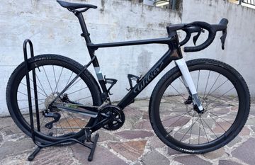 Brugt Wilier Rave Shimano 105 Di2 2024 Road & Gravel — billede 1 af 3