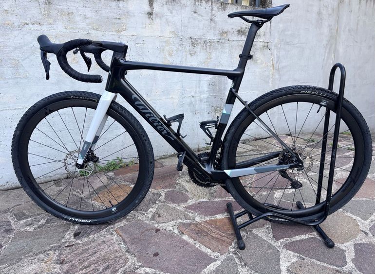 Brugt Wilier Rave Shimano 105 Di2 2024 Road & Gravel — billede 2 af 3