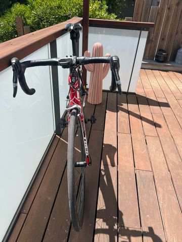 Used Trek Madone 6.7 SSL 2011 2011 Road & Gravel, Red — image 5 of 5