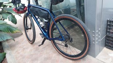 Used Trek Checkpoint Shimano GRX Di2+FOX Forcella Ammortizzata - 32 Taper-Cast - Factory | FLOAT | GRIP SL - 28" | 50mm | Offset 45mm | 12x100mm - Shiny Black + REGGISELLA AMMORTIZZATO + Redshift ShockStop Attacco Manubrio + Forcella originale rigida Trek 2023 Road & Gravel, Green — image 2 of 9