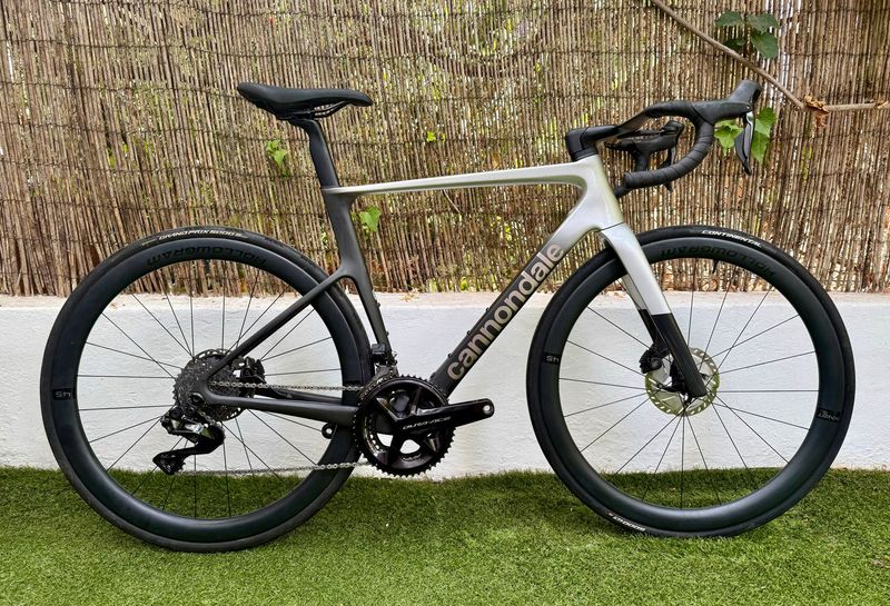 Gebrauchtes Cannondale SuperSix EVO Shimano Dura Ace Di2 2024 Road & Gravel