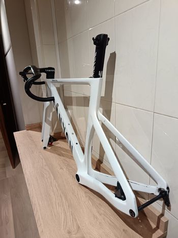 Brugt Canyon Aeroad CF SLX 7 AXS 2025 Frameset 2025 Road & Gravel — billede 4 af 4