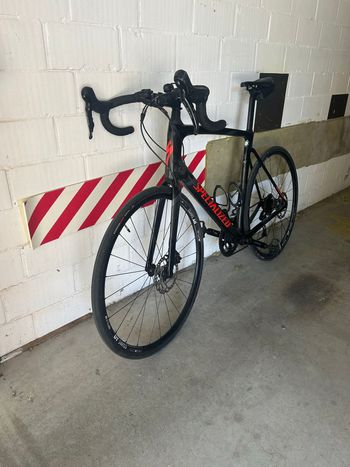Used Specialized Roubaix Comp 2018 2018 Road & Gravel, Black — image 3 of 6