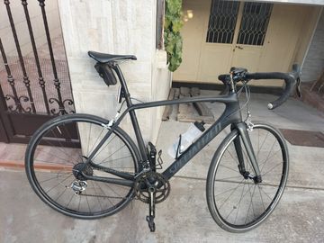 Specialized Men's Tarmac SL5 Expert DA 2018 2018 Road & Gravel usato