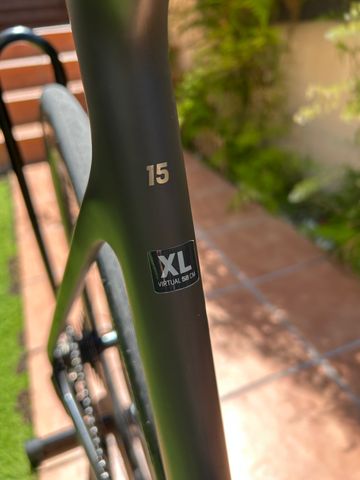 Gebrauchtes Scott Addict RC 15 2024 2024 Road & Gravel, Schwarz — Bild 4 von 6