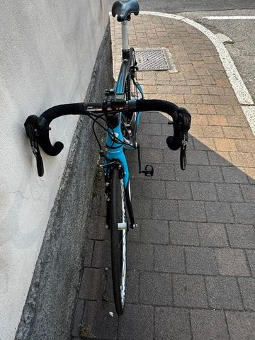 Używany Pinarello FP Quattro 2012 Road & Gravel — zdjęcie 3 z 5