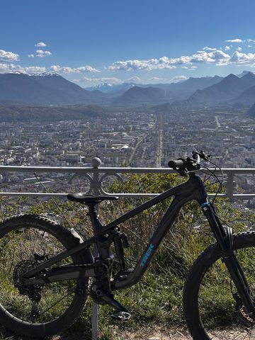 Brugt Trek Slash Shimano Deore XT 2026 Mountainbike — billede 7 af 9