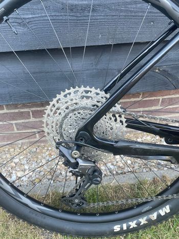 Tweedehands Giant Xtc Shimano Deore 2022 Mountainbike — afbeelding 9 van 12