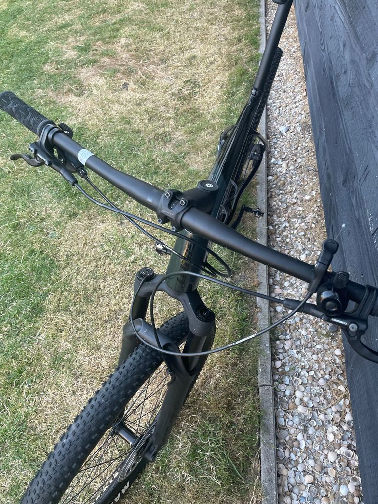 Tweedehands Giant Xtc Shimano Deore 2022 Mountainbike — afbeelding 8 van 12